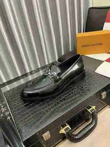 Zapato LV Hombre Código: 0528C20 Talla: 38-44