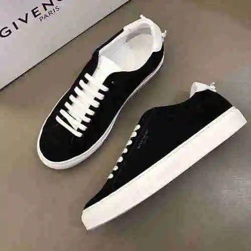 Código de pareja de Givenchy: 0216B30 Talla: Mujer 35-39, Hombre 38-44 (45 Personalizado no reembols