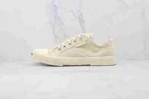 C90 | Soporte para tienda de zapatos de lona Balenciaga, un nuevo producto de Balenciaga en el veran