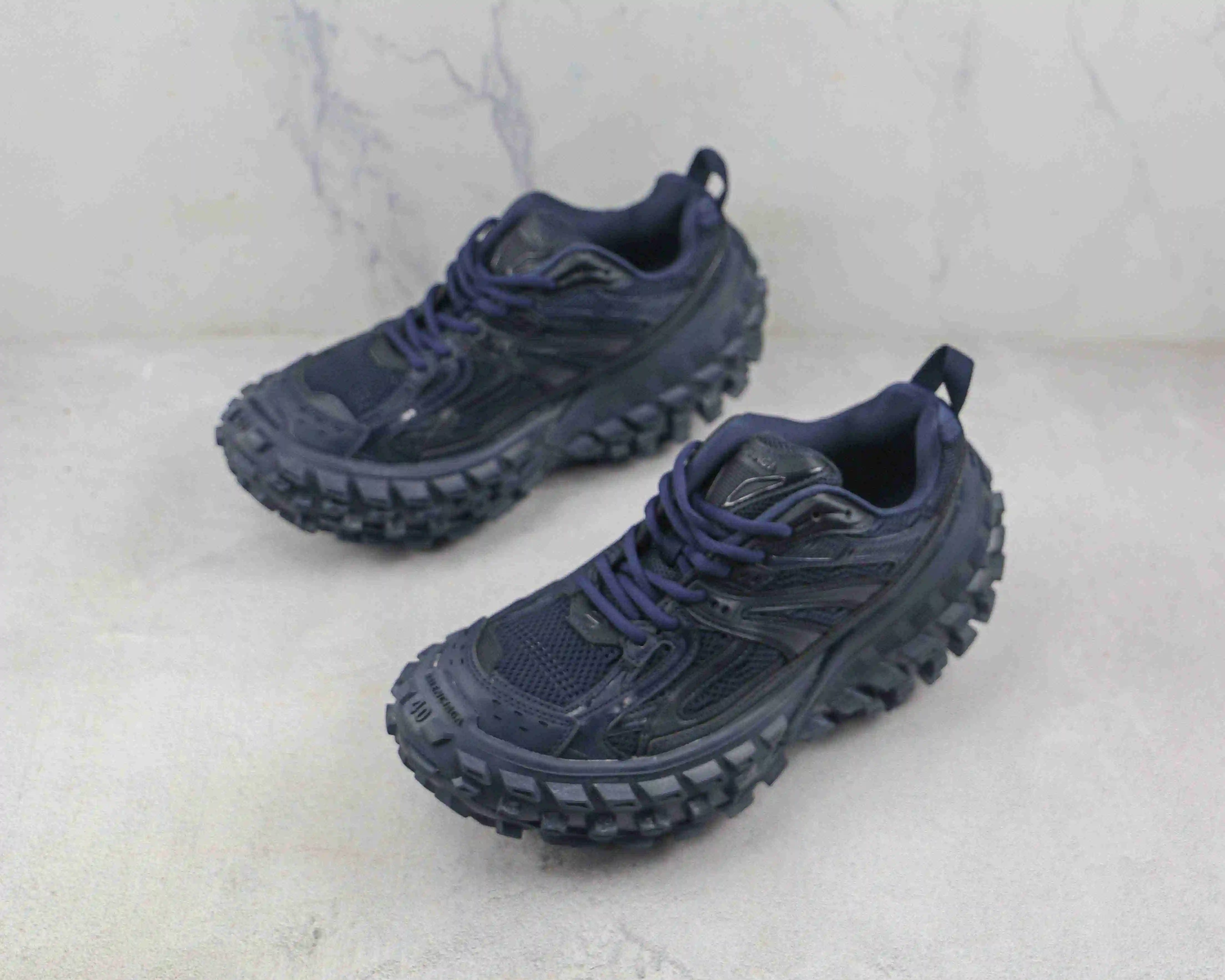 巴黎世家轮胎鞋蓝 (7 - 9).webp