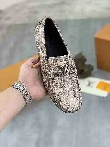 Código de zapato LV para hombre: 0521B10 Talla: 38-44 (45 se puede personalizar)