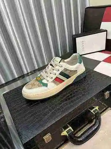 Código de zapato de hombre GUCCI: 0528B50 Talla: 38-44