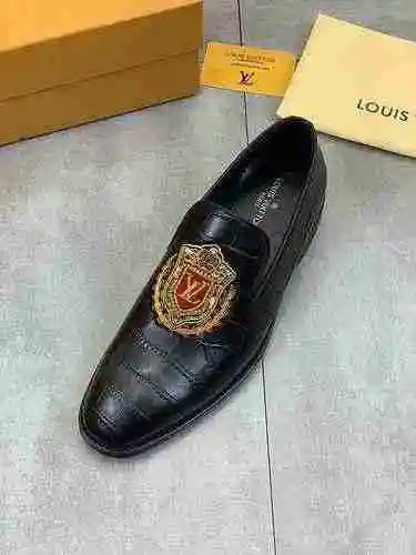 Zapato LV Hombre Código: 0521C00 Talla: 38-44 (45 personalizados sin devolución ni cambio)