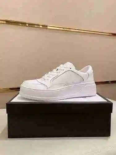 Código de zapato de hombre GUCCI: 0525B40 Talla: 38-44