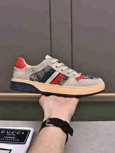Código de zapato de hombre GUCCI: 0523B50 Talla: 38-44