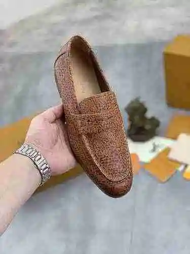 Zapato LV Hombre Código: 0521C40 Talla: 38-44 (45 personalizados sin devolución ni cambio)