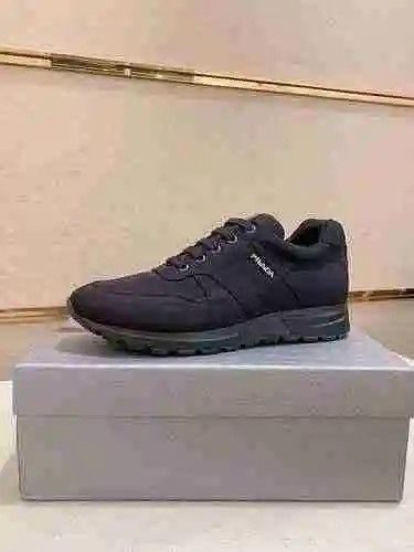 Zapato Prada Hombre Código: 0517B80 Talla: 38-44 (Personalizable 45 sin devolución ni cambio)
