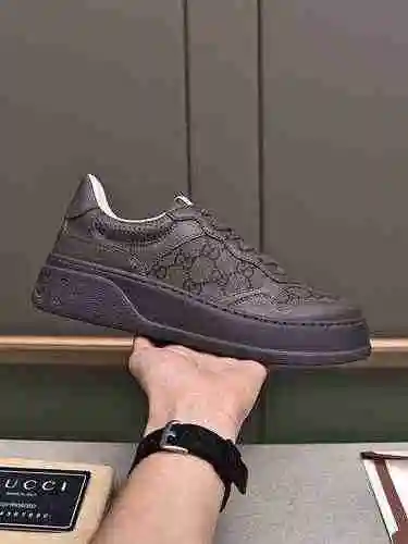 Código de pareja GUCCI: 0602C20 Talla: Mujer 35-41, Hombre 38-46 (Mujer 41, Hombre 45-46, Personaliz