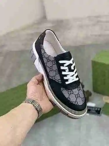 Código de zapato de hombre GUCCI: 0521B50 Talla: 38-44