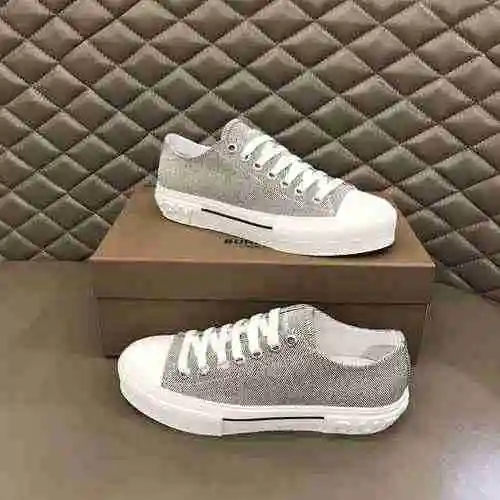Zapato Burberry Hombre Código: 0216B40 Talla: 38-44 (45 personalizados sin devolución ni cambio)
