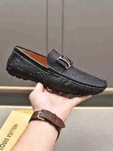 Zapato LV Hombre Código: 0704B20 Talla: 38-44 (45, 46 47 Personalizado sin devolución ni cambio)