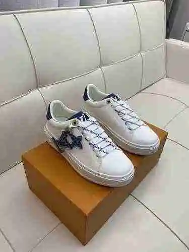 Código de estilo de pareja LV: 0702C60 Tamaño: 35-44! (Mujer 41, Hombre 38 y 45 son personalizados s