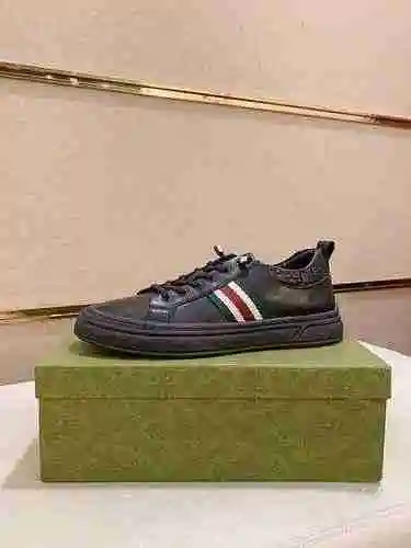 Código de zapato de hombre GUCCI: 0525B30 Talla: 38-44