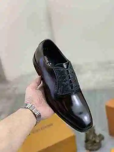 Zapato LV Hombre Código: 0521B70 Talla: 38-44 (45 Personalizado sin devolución ni cambio)