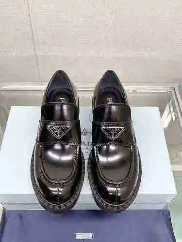 Zapato Prada Mujer Código: 0227C30 Talla: 35-39 (40 personalizados sin devolución ni cambio)