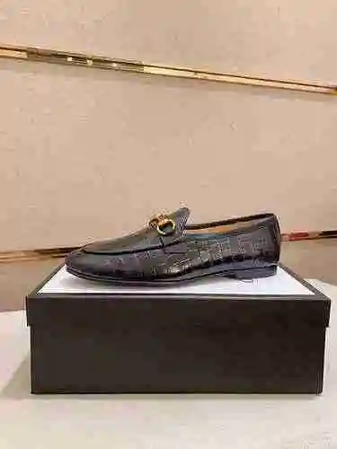 Zapato GUCCI Hombre Código: 0604B90 Talla: 38-44 (personalizable por 45,46 sin devolución ni cambio)