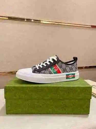 Zapato GUCCI Hombre Código: 0525B50 Talla: 38-44 (personalizado a 45)