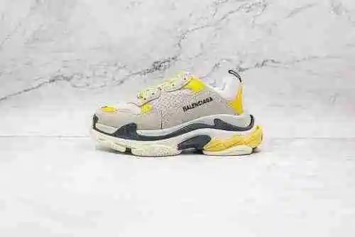 D30 | Lanzamiento en tienda de soporte Versión OK de los zapatos retro para papá Balenciaga Balencia