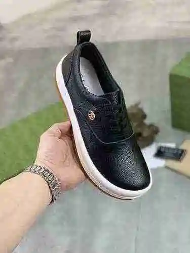 Código de zapato de hombre GUCCI: 0521B50 Talla: 38-44