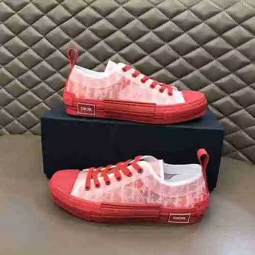 Código de estilo de pareja Dior: 0426B50 Talla: Mujer 36-39 Hombre 38-44