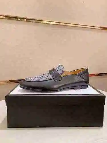 Zapato GUCCI Hombre Código: 0604B90 Talla: 38-44 (personalizable por 45,46 sin devolución ni cambio)