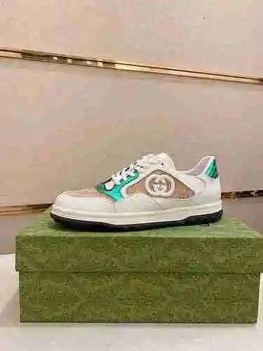 Código de zapato de hombre GUCCI: 0525B50 Talla: 38-44