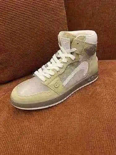Marca LV Co * Código de estilo de pareja: 0704D00 Tamaño: 35-45 (personalizado para 45)