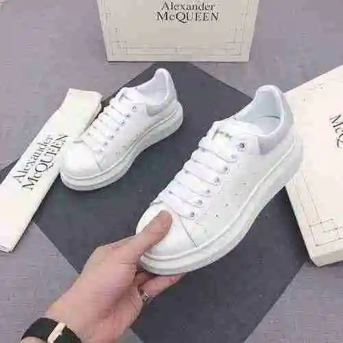 1628220 Los últimos zapatos de hombre de alta gama de moda de McQueen 38-44