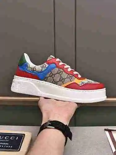 Código de pareja GUCCI: 0602C20 Talla: Mujer 35-41, Hombre 38-46 (Mujer 41, Hombre 45-46, Personaliz