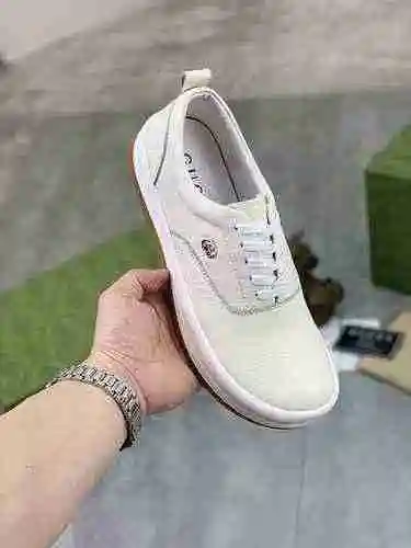Código de zapato de hombre GUCCI: 0521B50 Talla: 38-44