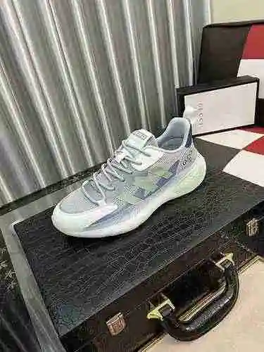 Código de zapato de hombre GUCCI: 0528B50 Talla: 38-44