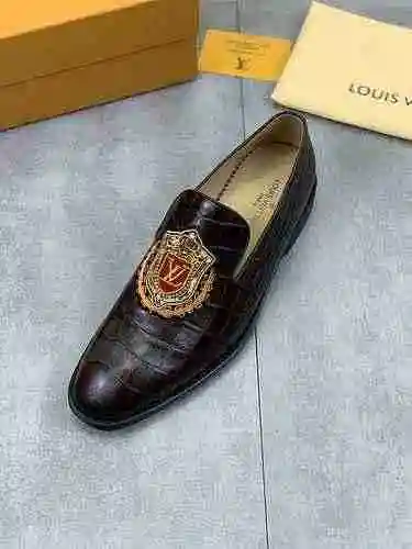 Zapato LV Hombre Código: 0521C00 Talla: 38-44 (45 personalizados sin devolución ni cambio)