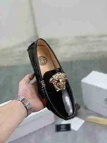 Zapato Versace Hombre Código: 0510B10 Talla: 38-45