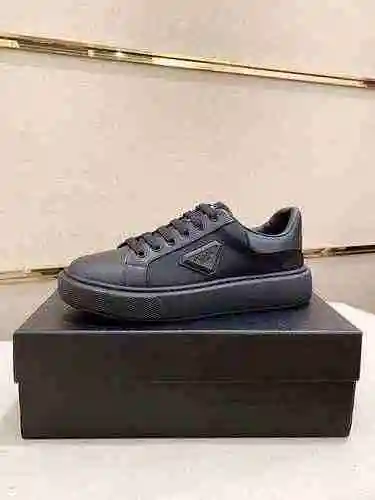 Zapato Prada Hombre Código: 0517B40 Talla: 38-44