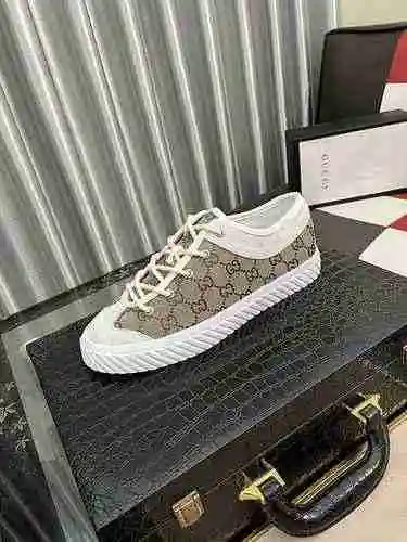 Zapato GUCCI Hombre Código: 0608B30 Talla: 38-44
