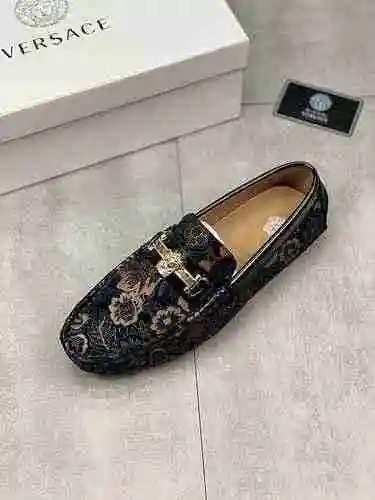 Zapato Versace Hombre Código: 0521B20 Talla: 38-44 (45 personalizados sin devolución ni cambio)