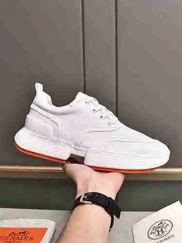 Código de pareja Hermes: 0704C50 Talla: Mujer 35-40, Hombre 39-44 (personalizado para 45)