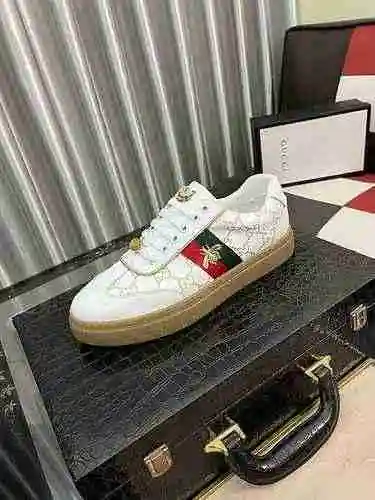 Código de zapato de hombre GUCCI: 0528B40 Talla: 38-44