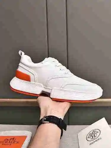 Código de pareja Hermes: 0704C50 Talla: Mujer 35-40, Hombre 39-44 (personalizado para 45)