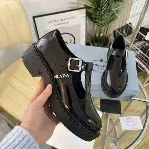 Zapato Prada Mujer Código: 0227C20 Talla: 35-40 (41 Personalizado sin devolución ni cambio)
