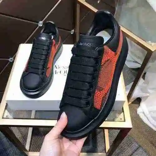 1092310 Nuevos zapatos casuales versátiles para pareja McQueen 35-44