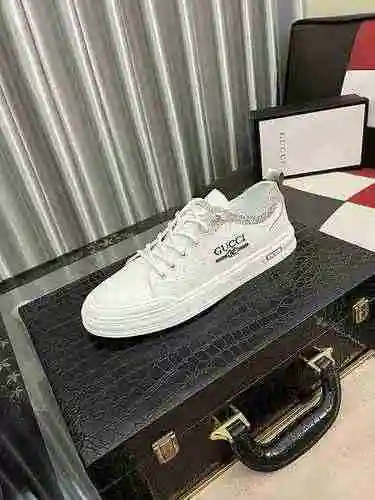 Código de zapato de hombre GUCCI: 0616B40 Talla: 38-44