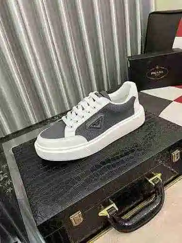 Zapato Prada Hombre Código: 0608B40 Talla: 38-44