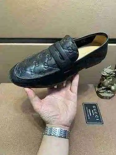 Zapato GUCCI para hombre Código: 0521B90 Talla: 38-44