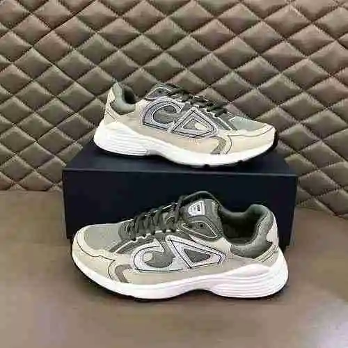 Código de pareja Dior: 0313B80 Talla: Mujer 36-40, Hombre 38-44
