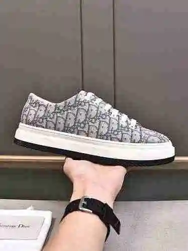Código de calzado Dior para hombre: 0513B20 Talla: 38-44 (45 se puede personalizar)