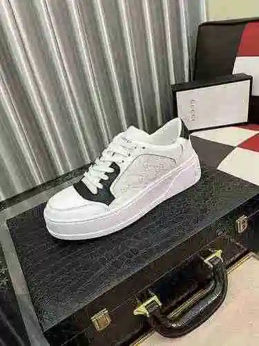 Código de zapato de hombre GUCCI: 0608B40 Talla: 38-44