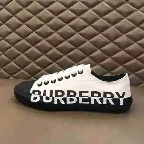 Zapato Burberry Hombre Código: 0216B50 Talla: 38-44 (45 personalizados sin devolución ni cambio)