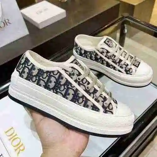 Código de zapato de mujer Dior: 0421C20 Talla: 35-41 (34 42 se puede personalizar)