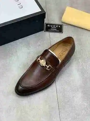 Zapato LV Hombre Código: 0521C00 Talla: 38-44 (45 personalizados sin devolución ni cambio)